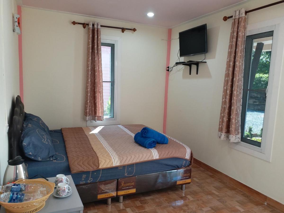Baan Hin Sai Suay Hotell Nong Sarai Eksteriør bilde