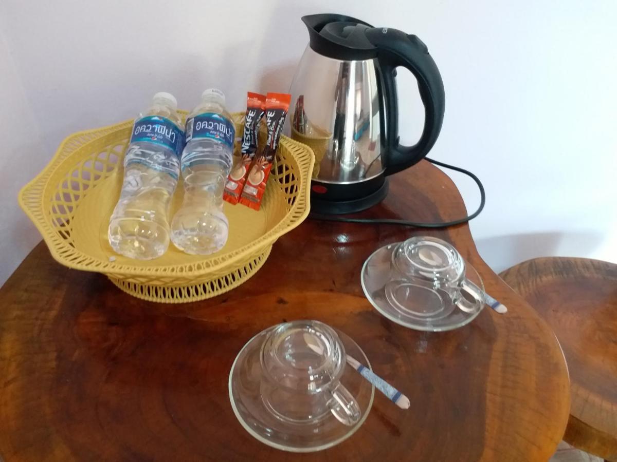 Baan Hin Sai Suay Hotell Nong Sarai Eksteriør bilde